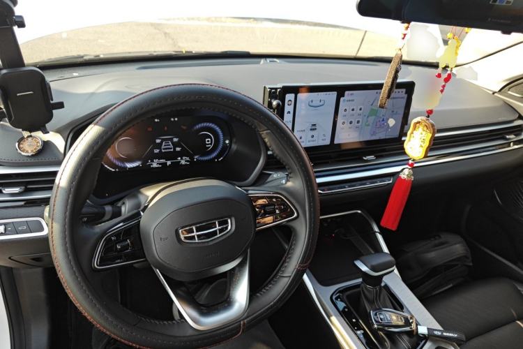 Used Geely Auto Emgrand 2023 4th Generation Champion Edition 1.5L CVT Prestige Model
