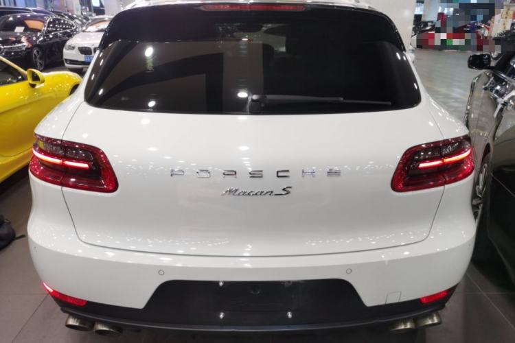 Used Porsche Macan 2016 Macan 2.0T
