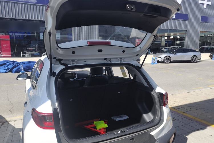 Used Kia Stonic 2021 1.4L CVT Fun Edition
