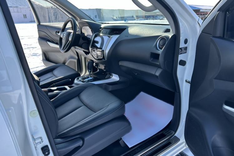 Used Nissan Terra 2020 2.5L XV 4WD Automatic Four-Wheel Drive Flagship Edition
