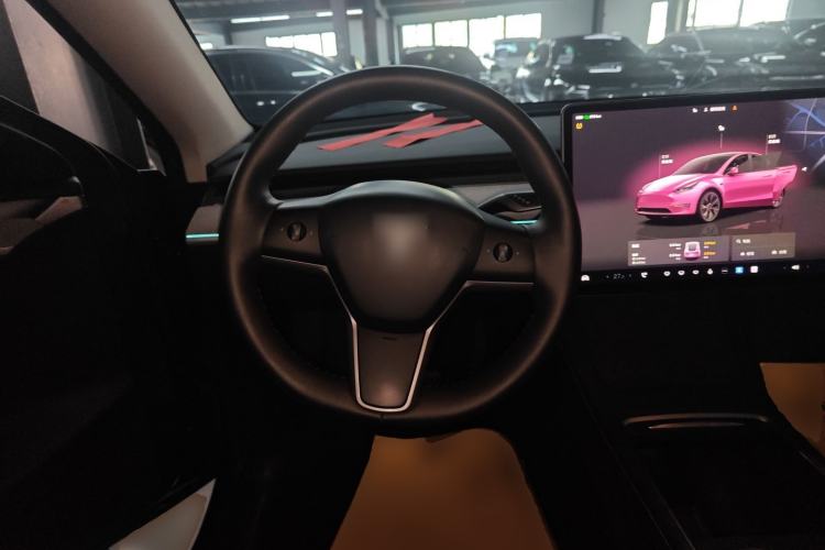 Used Tesla Model Y 2024 Rear-Wheel-Drive Version
