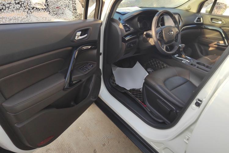 Used GAC Trumpchi GS4 2017 235T G-DCT Two-Wheel Drive Elite Edition
