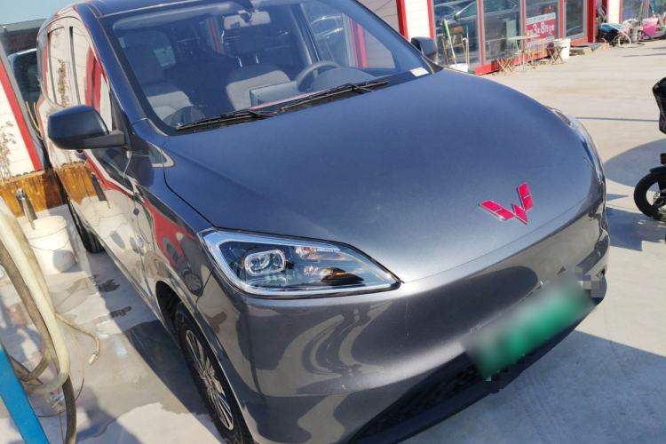 Used Wuling Hongguang New Energy 2024 All-Electric Model 300KM Practical Version