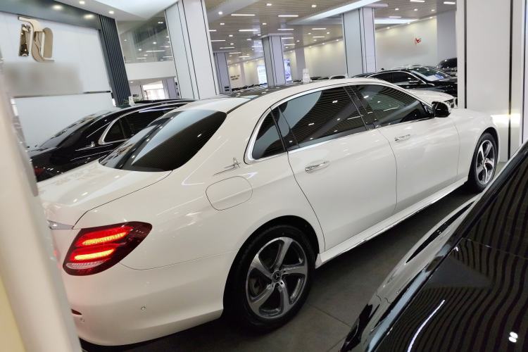 Used Mercedes-Benz E-Class 2018 Restyled E 300 L Sport Luxury Edition