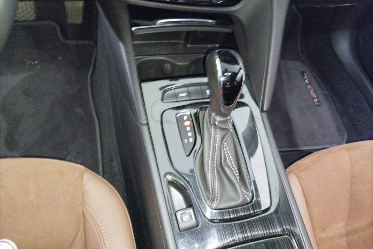 Used Buick Regal 2019 20T Elite Version China V Standard
