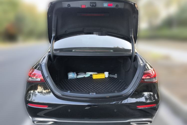 Used Mercedes-Benz E-Class 2021 Facelift E 300 L Stylish Edition
