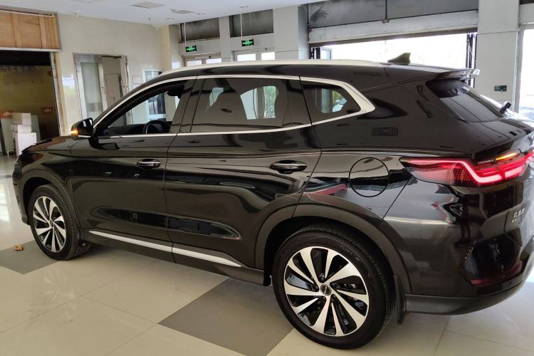 Used BYD Song PLUS New Energy 2023 Champion Edition EV 605KM Flagship PLUS
