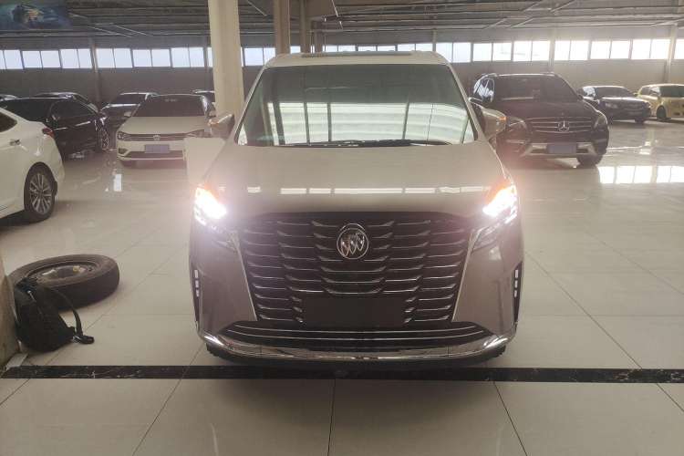 Used Buick GL8 2023 ES Lu Zun Comfort Model