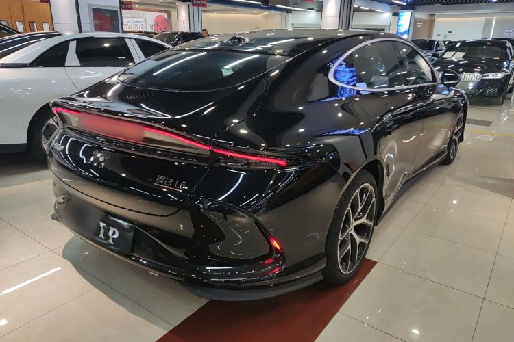 Used  L6 2025 Ultra Model
