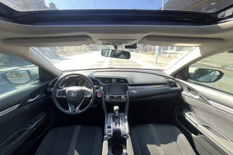 Used Honda Civic 2019 220TURBO CVT Dynamic Edition China VI Emission Standard