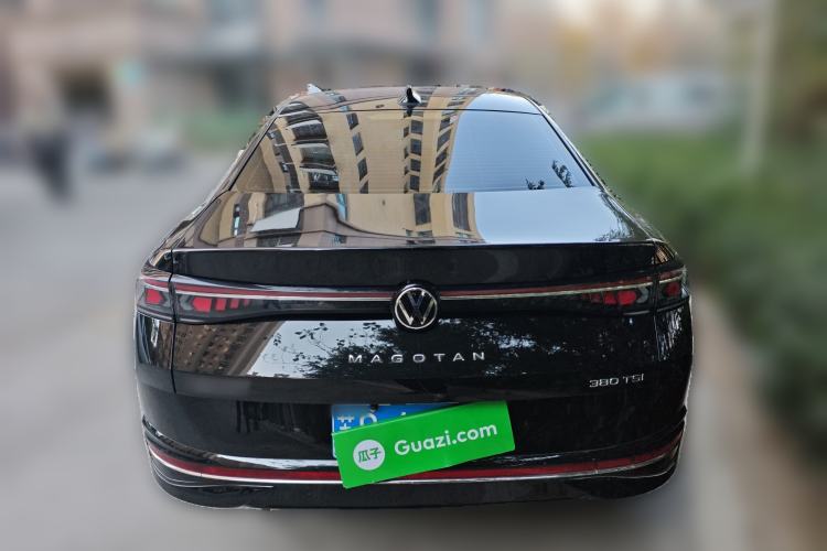 Used Volkswagen Magotan 2024 380TSI DSG Prestige Edition DaMai Package
