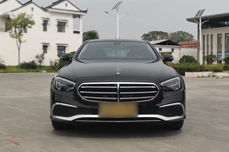 Used Mercedes-Benz E-Class 2022 Second Facelift E 300 L Fashion Edition
