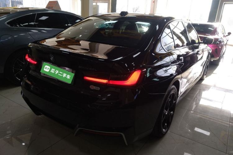 Used BMW i3 2025 eDrive 40 L Midnight Edition
