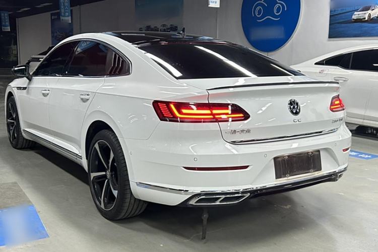 Used Volkswagen FAW-Volkswagen CC 2023 380TSI Striking Edition
