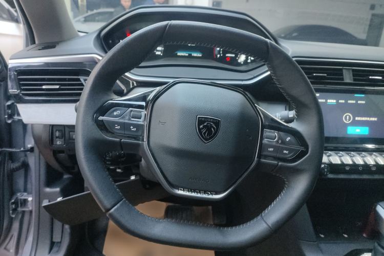 Used Peugeot 408 2022 1.6T Dream Edition
