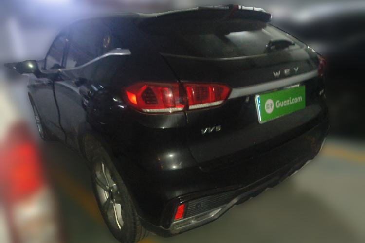 Used Wey VV5 2020 1.5T Two-Wheel Drive Color Pioneer
