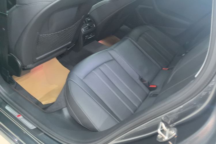 Used Audi A4L 2020 40 TFSI quattro Luxury Dynamic Model