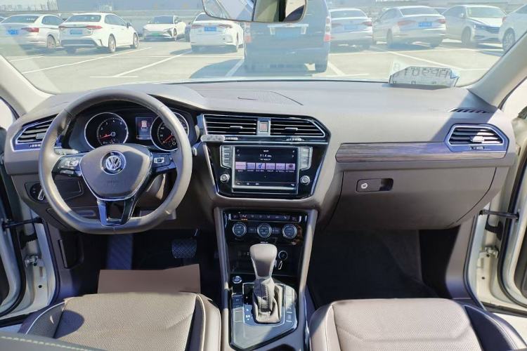 Used Volkswagen Tiguan L 2018 330TSI Automatic Two-Wheel Drive Flagship Edition
