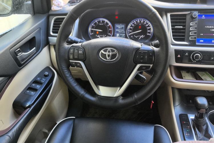 Used Toyota Highlander 2017 2.0T Four-Wheel Drive Elite Edition 7-Seater
