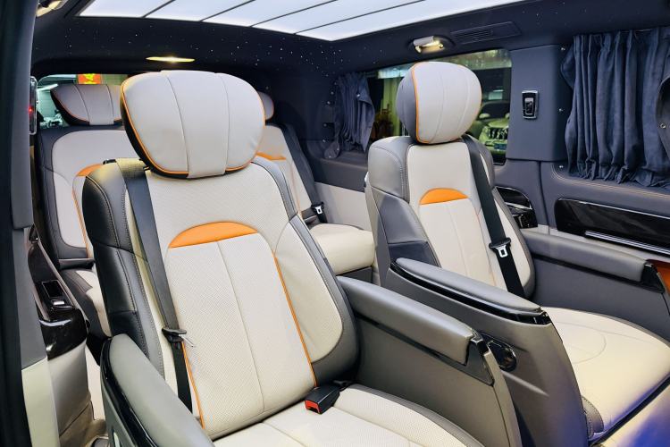 Used Mercedes-Benz Vito 2021 2.0T Elite Version 7 Seats
