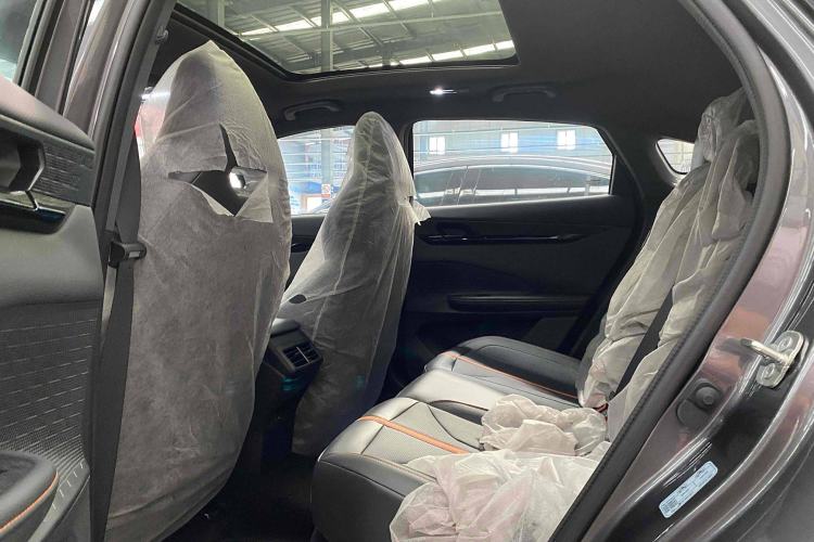 Used Changan UNI-V 2024 1.5T Prestige Edition
