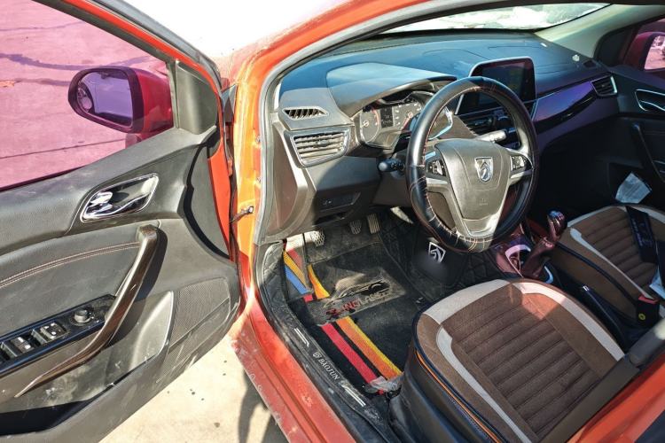 Used Baojun 310 2016 1.2L Manual Luxury Model
