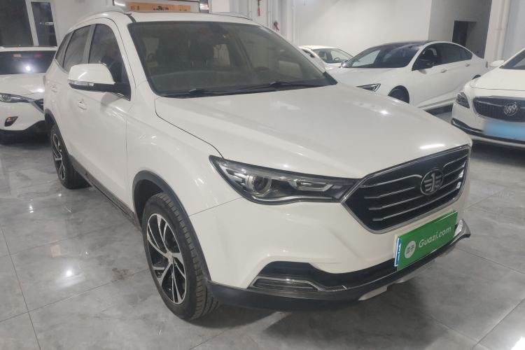 Used Bestune X40 2019 1.6L Automatic Luxury Version China V Emission Standard
