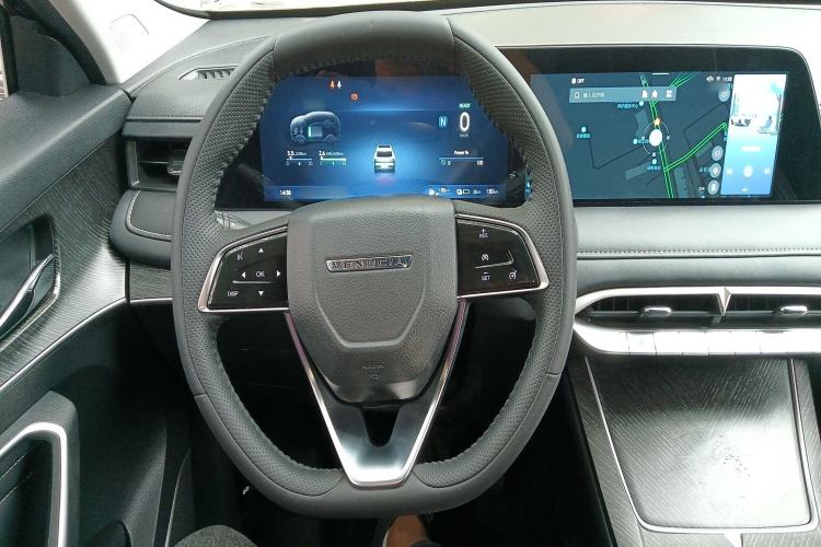 Used Venucia V DD-i 2023 60km iD Version
