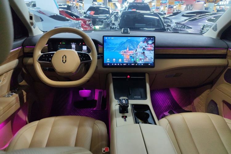 Used Hima AITO M7 2024 1.5T Rear-Drive Plus Version 5 Seats
