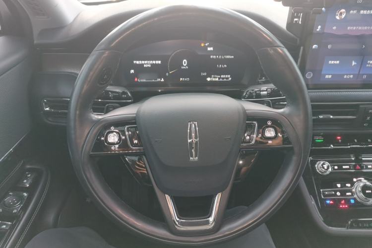 Used Lincoln Corsair 2022 2.0T Two-Wheel Drive Deluxe Edition
