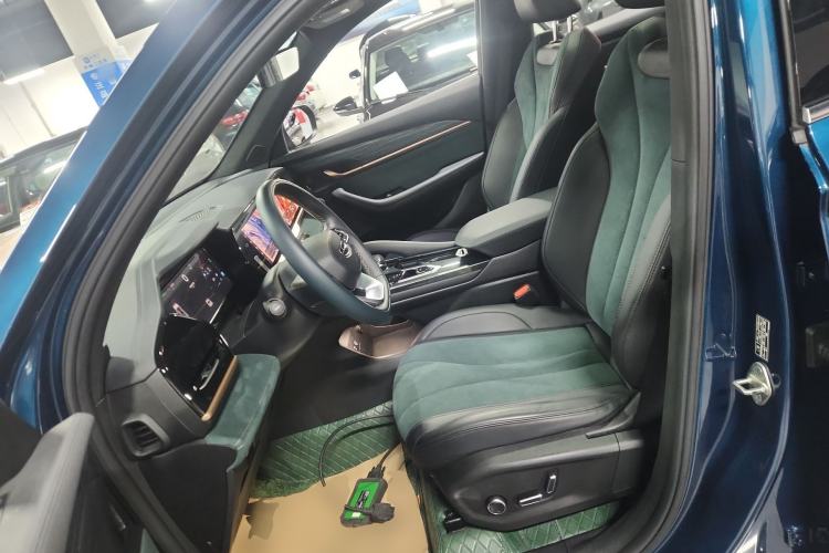 Used Geely Auto Monjaro L 2021 2.0TD DCT EVO Two-Wheel Drive Prestige Version
