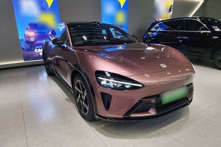 Used  YU7 2025 Ultra-Long Range High-Performance All-Wheel-Drive Max Edition
