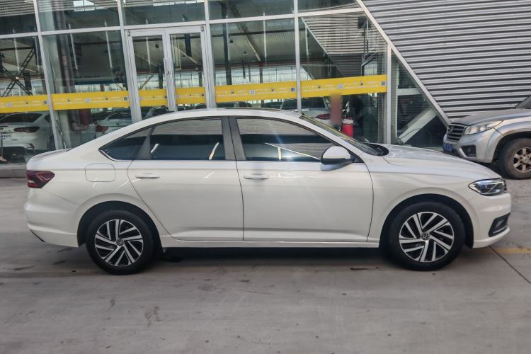 Used Volkswagen Lavida 2022 1.5L Automatic Comfort Edition
