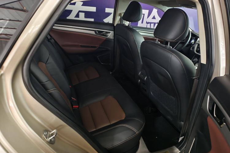 Used Geely Auto Emgrand GL 2017 1.3T DCT Luxury Model