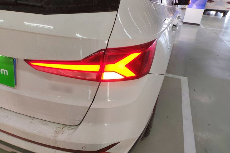 Used Jetta VS7 2023 280TSI Automatic Trend Edition
