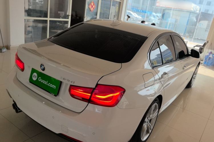 Used BMW 3 Series 2018 320i M Sport Package

