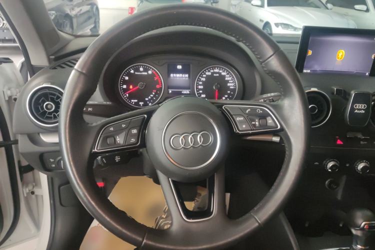 Used Audi A3 2020 Restyled Sportback 35 TFSI Entry-Level China VI Emission Standard
