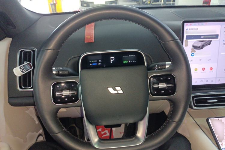 Used Li Auto L8 2024 Ultra Model
