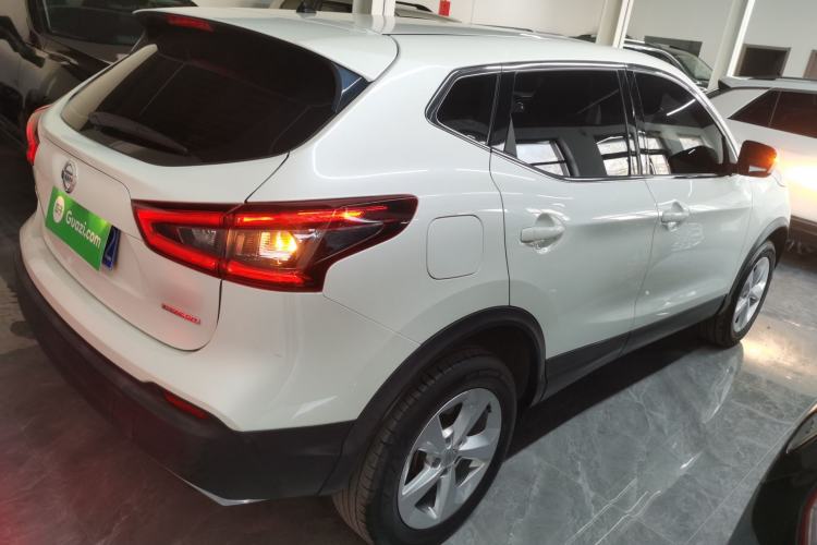 Used Nissan Qashqai 2019 2.0L CVT Smart Enjoyment Version
