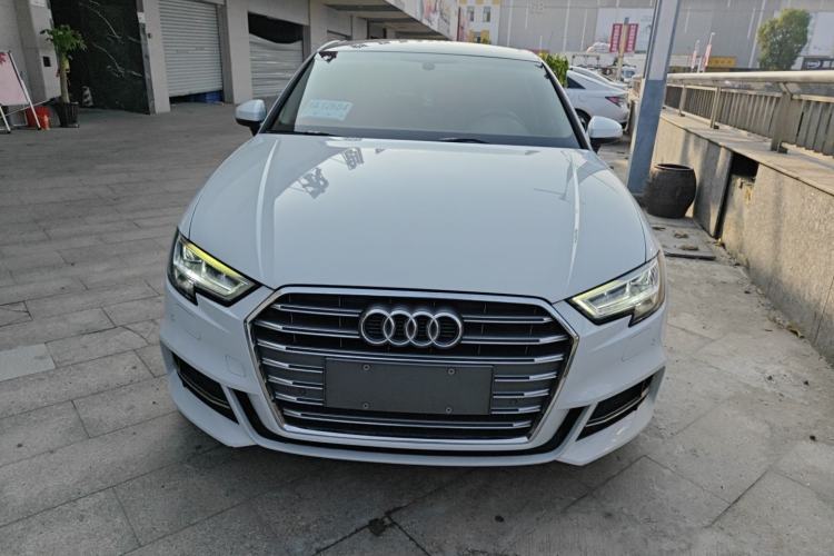 Used Audi A3 2020 Limousine 35 TFSI Fashion Edition China VI Emission Standard