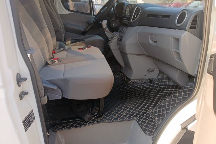 Used  Sunray 2021 2.0T Fuel-Efficient King Logistics Van Long Wheelbase D20TCIF1