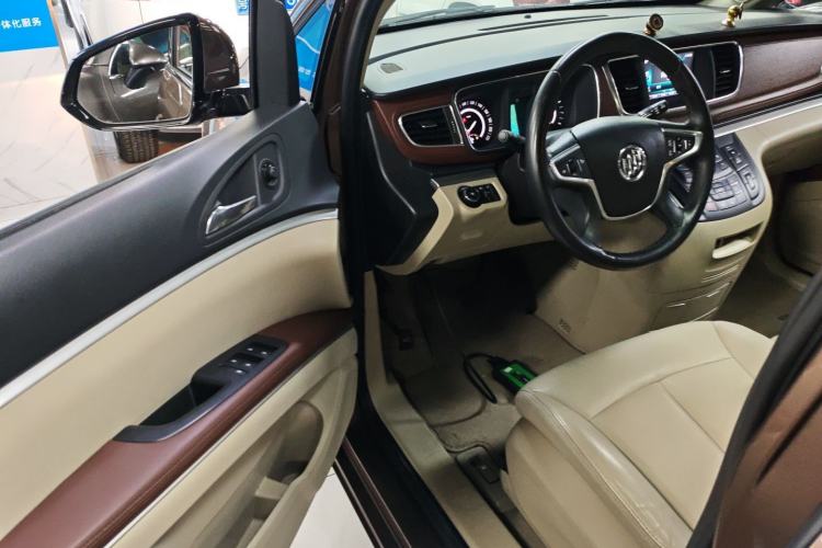 Used Buick GL8 2018 28T Luxury Model China VI Standard
