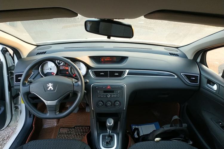 Used Peugeot 308 2014 Enjoy Edition Classic 1.6L Automatic Premium Model
