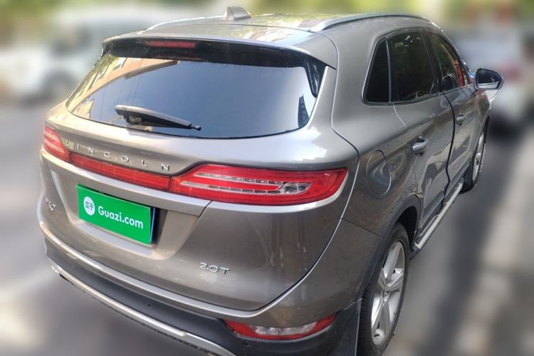 Used Lincoln MKC 2017 2.0T Two-Wheel Drive Deluxe Edition
