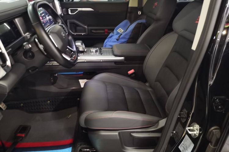 Used Jetour Traveler 2023 2.0T All-Wheel-Drive Crosser
