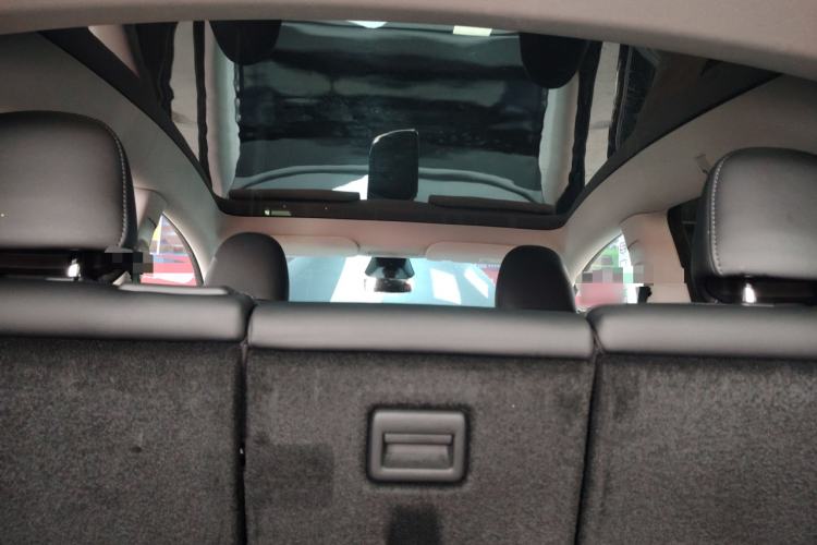 Used Tesla Model Y 2023 Rear-Wheel-Drive Version