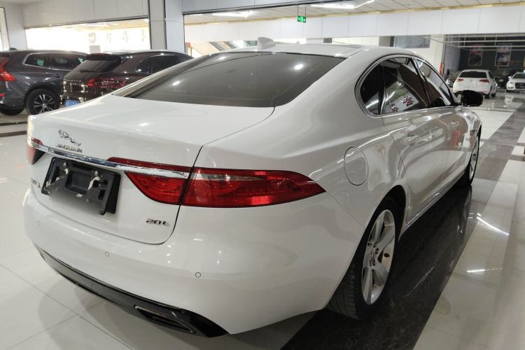 Used Jaguar XFL 2018 XFL 2.0T 200PS Elite Edition
