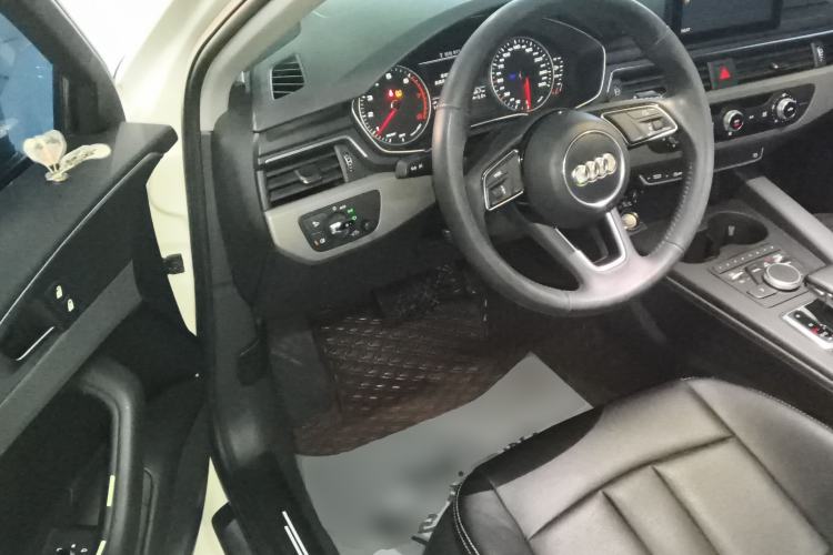 Used Audi A4L 2017 40 TFSI Ambition Edition