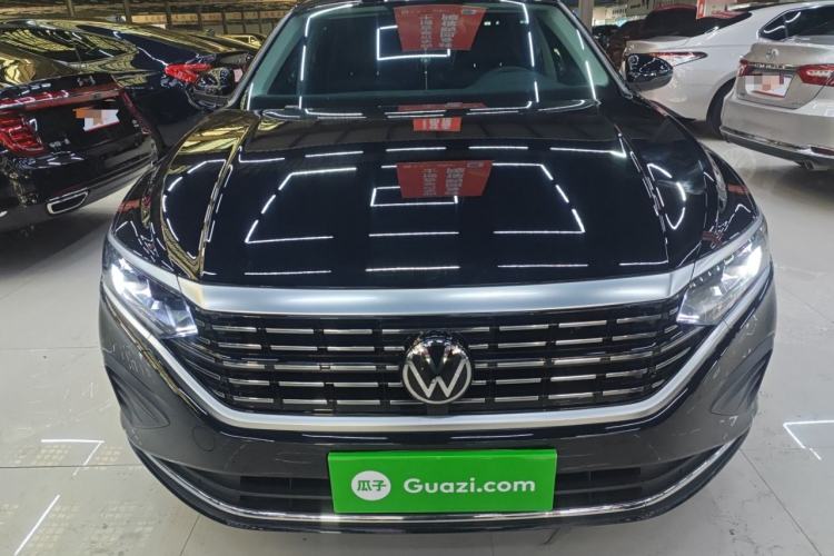 Used Volkswagen Passat 2024 380TSI Dragon Edition
