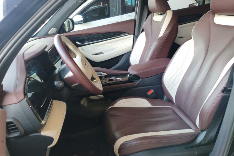 Used Geely Auto Monjaro L 2021 2.0TD DCT EVO Two-Wheel Drive Prestige Version
